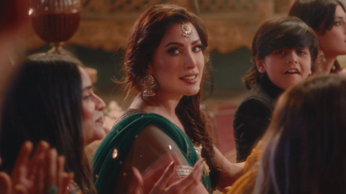 Angry brides-to-be, impish djinns and peppy dance numbers — Daghabaaz Dil has it all Angry brides-to-be, impish djinns and peppy dance numbers — Daghabaaz Dil has it all