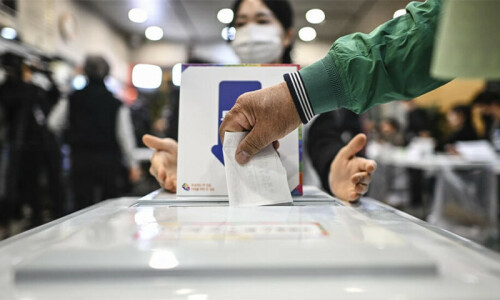 South Korea opposition set for landslide in parliamentary election South Korea opposition set for landslide in parliamentary election