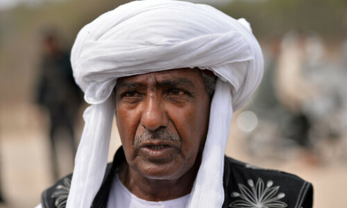 Mama Qadeer injured in road accident in Kalat