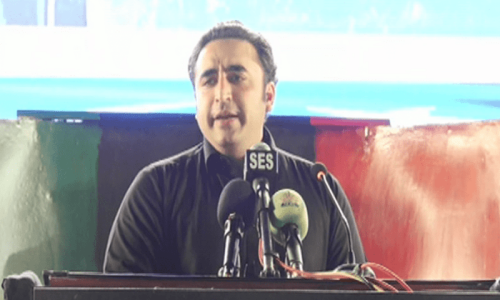 Bilawal for talks, warns against &lsquo;sit-in politics&rsquo;