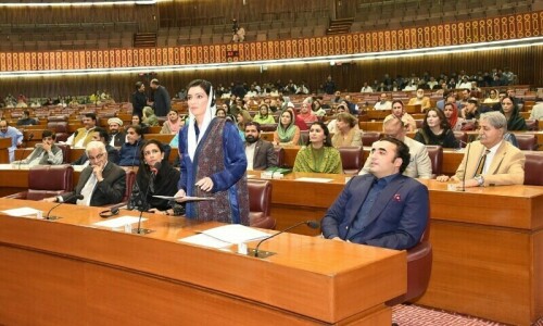 Aseefa Bhutto-Zardari sworn in as MNA amid opposition ruckus