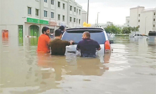UAE, Gulf deal with aftermath of historic storms