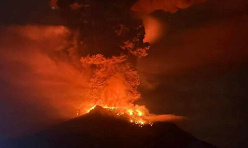 Hundreds evacuated after volcano erupts in Indonesia Hundreds evacuated after volcano erupts in Indonesia