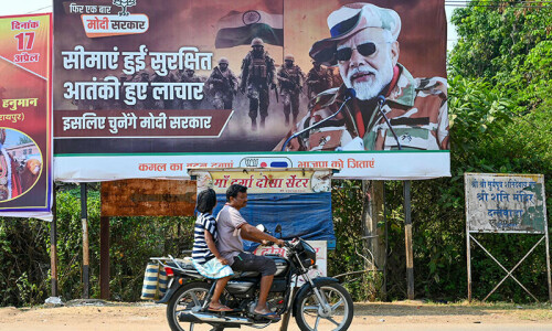 Modi critics migrate online as mainstream media stays deferential Modi critics migrate online as mainstream media stays deferential