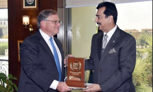 US Ambassador Blome optimistic on Pak-IMF talks, says positive feedback to encourage investors