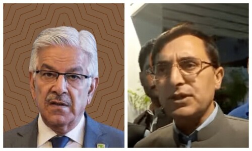 Defence Minister Asif rejects claim of Imran being pressured to accept ‘deal’ Defence Minister Asif rejects claim of Imran being pressured to accept ‘deal’