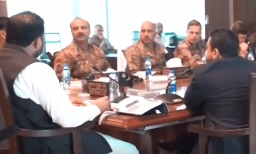 Balochistan apex body vows to  end terrorism, smuggling