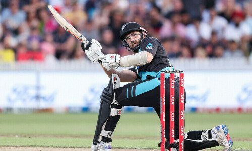 Williamson set for sixth T20 World Cup as New Zealand name strong squad