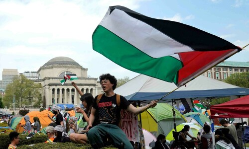 New York’s Columbia University suspends students after call to end Gaza camp unheeded New York’s Columbia University suspends students after call to end Gaza camp unheeded