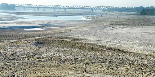 Sindh starts getting more water than its share