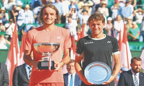 Tsitsipas dismantles Ruud to secure third Monte Carlo title
