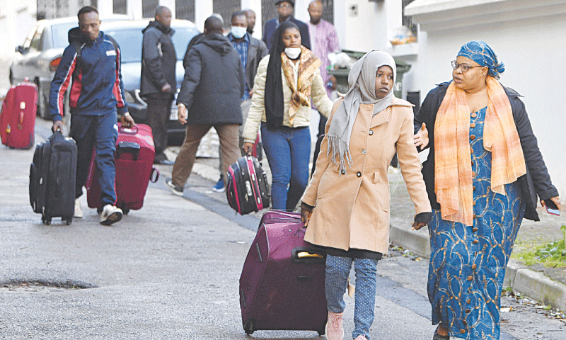 Hundreds of migrants expelled from Tunis Hundreds of migrants expelled from Tunis