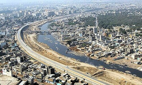 Sindh govt seeks control over Karachi’s Lyari Expressway Sindh govt seeks control over Karachi’s Lyari Expressway