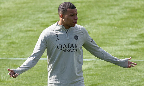 Mbappe and PSG aim to seize moment in CL semi-final Mbappe and PSG aim to seize moment in CL semi-final