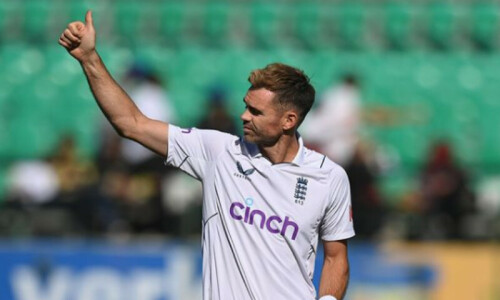 &lsquo;England great&rsquo; Anderson will make last Test appearance in West Indies clash