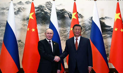 Xi, Putin hail ties as &lsquo;stabilising&rsquo; force in chaotic world