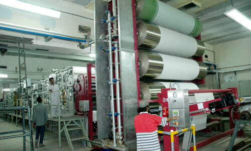 Textiles’ export growth slows in April Textiles’ export growth slows in April