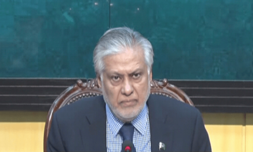 Pakistani students leaving Kygyzstan after mob attacks to exceed 4,000: Dar