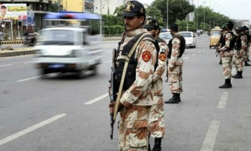 Sindh police left red-faced after Rangers raid Karachi CTD office
