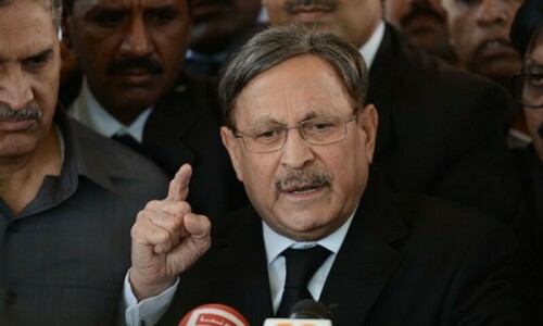 Farooq Naek to plead PPP’s case on reserved seats before SC Farooq Naek to plead PPP’s case on reserved seats before SC
