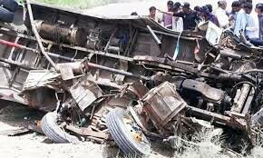 Five labourers killed, 11 injured in trailer-truck collision in Thatta Five labourers killed, 11 injured in trailer-truck collision in Thatta