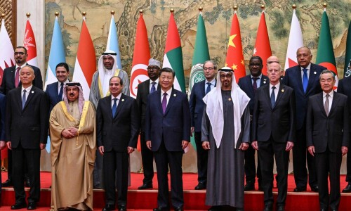 Beijing wants to work with Arab states to resolve thorny issues: President Xi