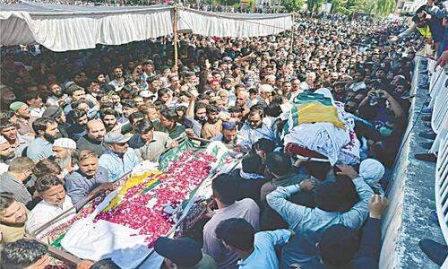 AJK activists end protests after govt accepts demands