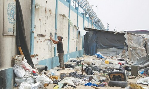 Unrepentant Israel kills 21 in strike on another camp