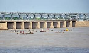 Sindh accused of drawing more than its share of river water Sindh accused of drawing more than its share of river water