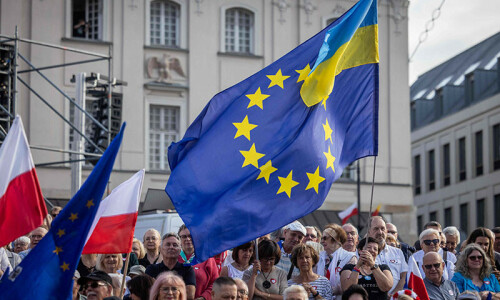 UN warns of anti-migrant rhetoric during EU polls UN warns of anti-migrant rhetoric during EU polls