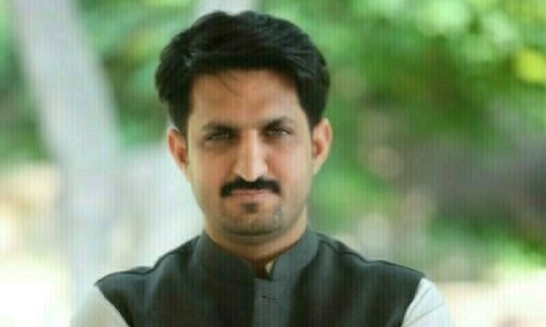 LHC orders police to recover PTI activist Azhar Mashwani&rsquo;s brothers