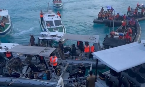 Chinese coast guard, Philippines navy clash in disputed sea