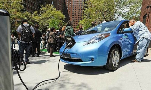 MoIP opposes tax hike on hybrid EVs MoIP opposes tax hike on hybrid EVs