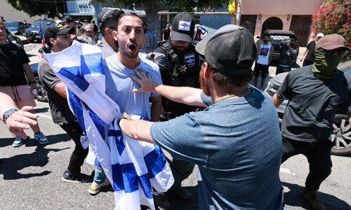 Auction of Israeli-occupied land triggers clashes in LA Auction of Israeli-occupied land triggers clashes in LA