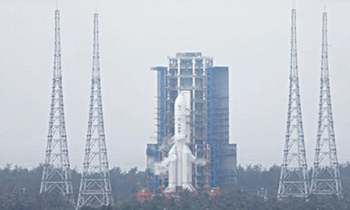 China lands on moon&rsquo;s far side in historic sample-retrieval mission