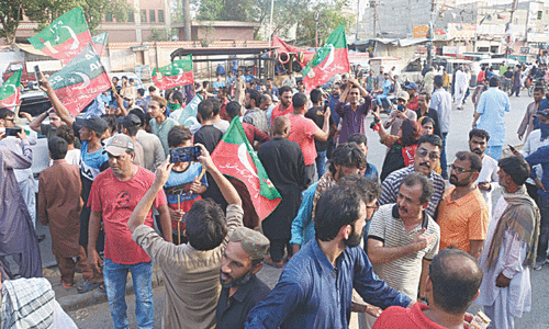 Police break up PTI rally in Karachi’s Korangi, detain many workers Police break up PTI rally in Karachi’s Korangi, detain many workers