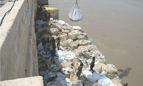 Rs4bn spent so far on rehabilitation work at Sukkur Barrage, says minister Rs4bn spent so far on rehabilitation work at Sukkur Barrage, says minister