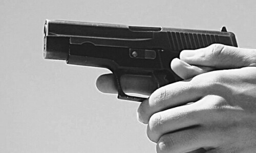 Celebratory firing at Karachi wedding claims girl&rsquo;s life, groom held