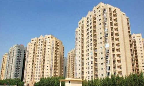 Realtors plan to challenge ‘harsh’ taxes in court Realtors plan to challenge ‘harsh’ taxes in court