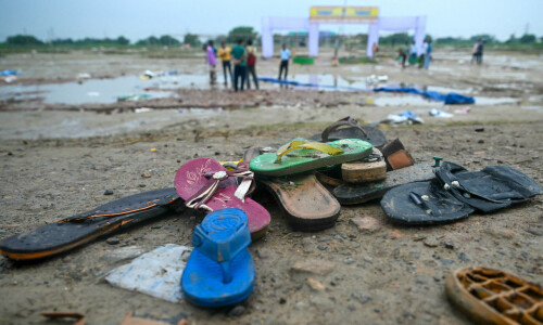 Death toll in India’s Uttar Pradesh stampede rises to 121 Death toll in India’s Uttar Pradesh stampede rises to 121