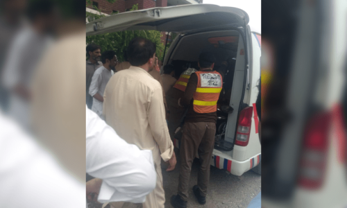 3 killed, seven injured in Mardan remote-controlled bomb blast: police 3 killed, seven injured in Mardan remote-controlled bomb blast: police