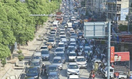 TLP protesters stick to demands as residents continue to suffer road blockades at Faizabad Interchange
