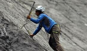 ‘Govt to establish world class mountaineering school in GB’: PM’s aide ‘Govt to establish world class mountaineering school in GB’: PM’s aide