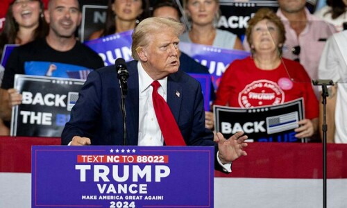Trump discusses US wiping Iran ‘off the face of the Earth’ Trump discusses US wiping Iran ‘off the face of the Earth’
