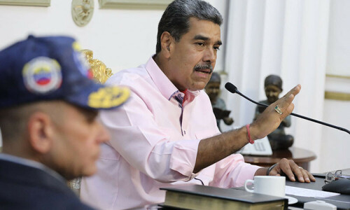 Maduro on top in &lsquo;disputed&rsquo; Ven&shy;ezuela polls