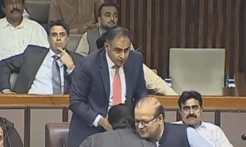 PML-N presents bill in NA against independent lawmakers joining political parties after time lapse