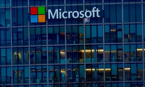 Microsoft apologises after new outage