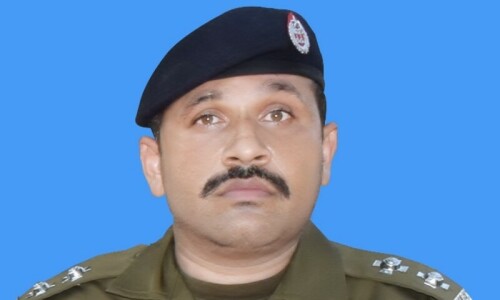 SHO martyred, 4 dacoits killed in police operation in Rahim Yar Khan’s Machaka area SHO martyred, 4 dacoits killed in police operation in Rahim Yar Khan’s Machaka area