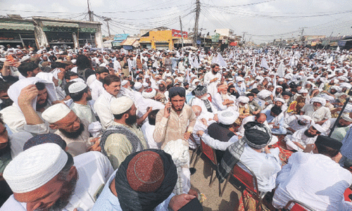 Thousands pour onto roads in Lakki Marwat for peace