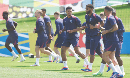 Euros final beckons for one of stumbling England or Dutch Euros final beckons for one of stumbling England or Dutch